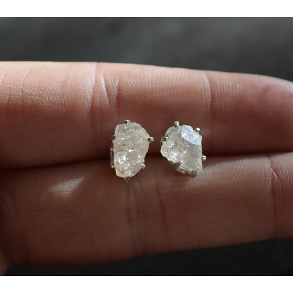 Sterling silver stud earrings, alternative diamond, uncut natural gemsto… - Picture 3 of 4